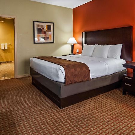 Best Western Airport Inn Monroe Bagian luar foto