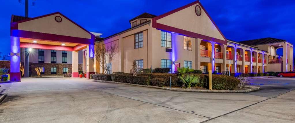 Best Western Airport Inn Monroe Bagian luar foto