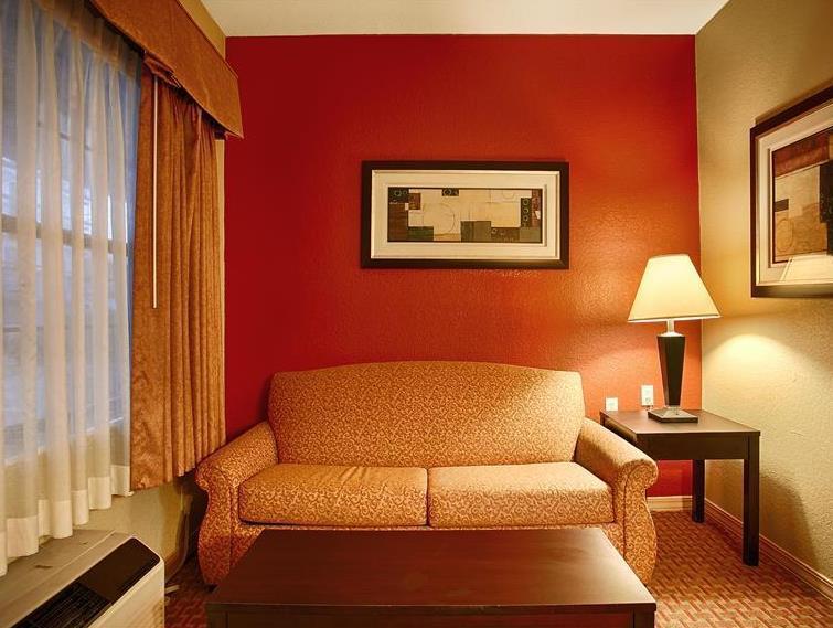 Best Western Airport Inn Monroe Bagian luar foto