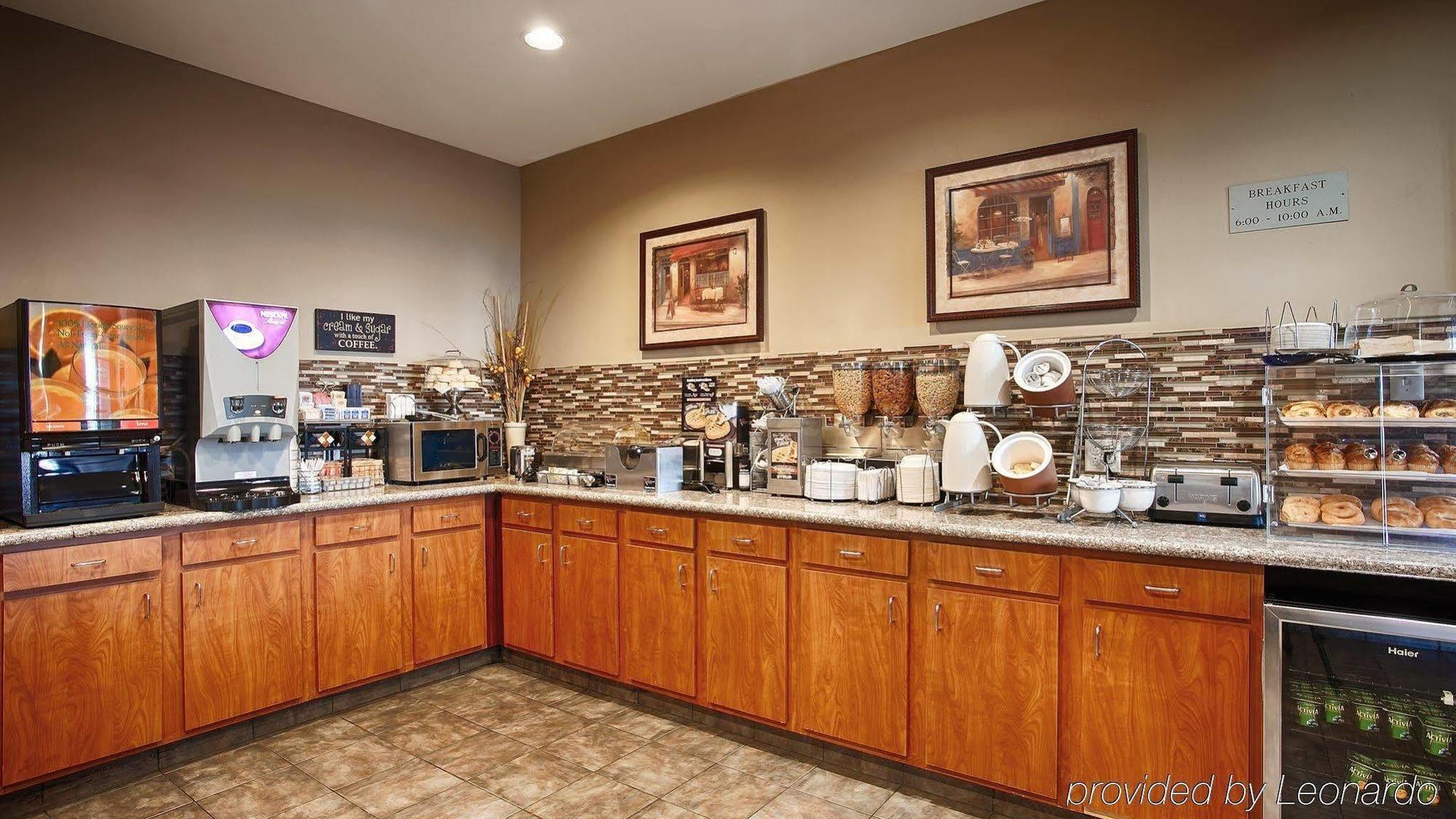Best Western Airport Inn Monroe Bagian luar foto